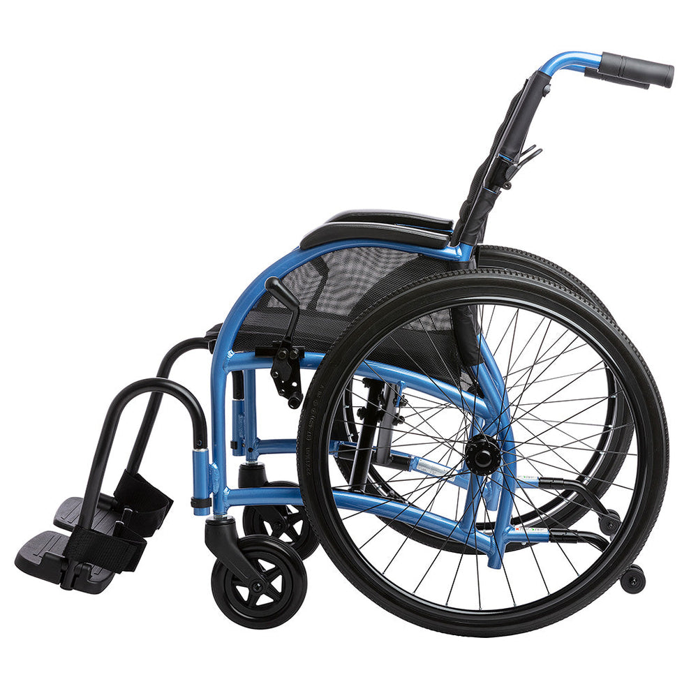 STRONGBACK Comfort Small 22S Wheelchair (22S) - What's in the box
